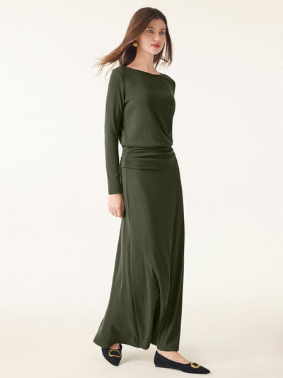 Açık Renkli Yuvarlak Yaka Bluz & Puantiyeli Etek Takım