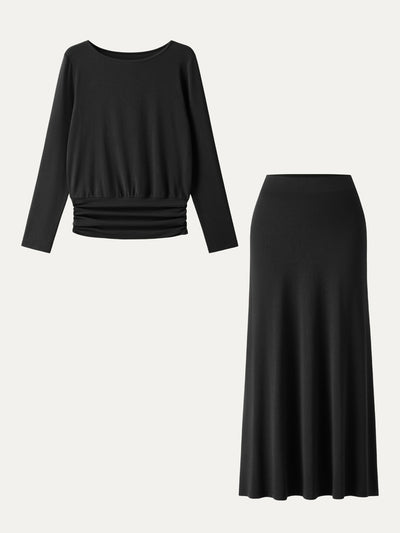 Açık Renkli Yuvarlak Yaka Bluz & Puantiyeli Etek Takım