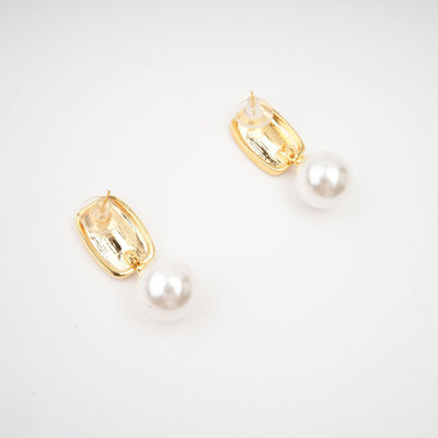 Pauline inci küpeler